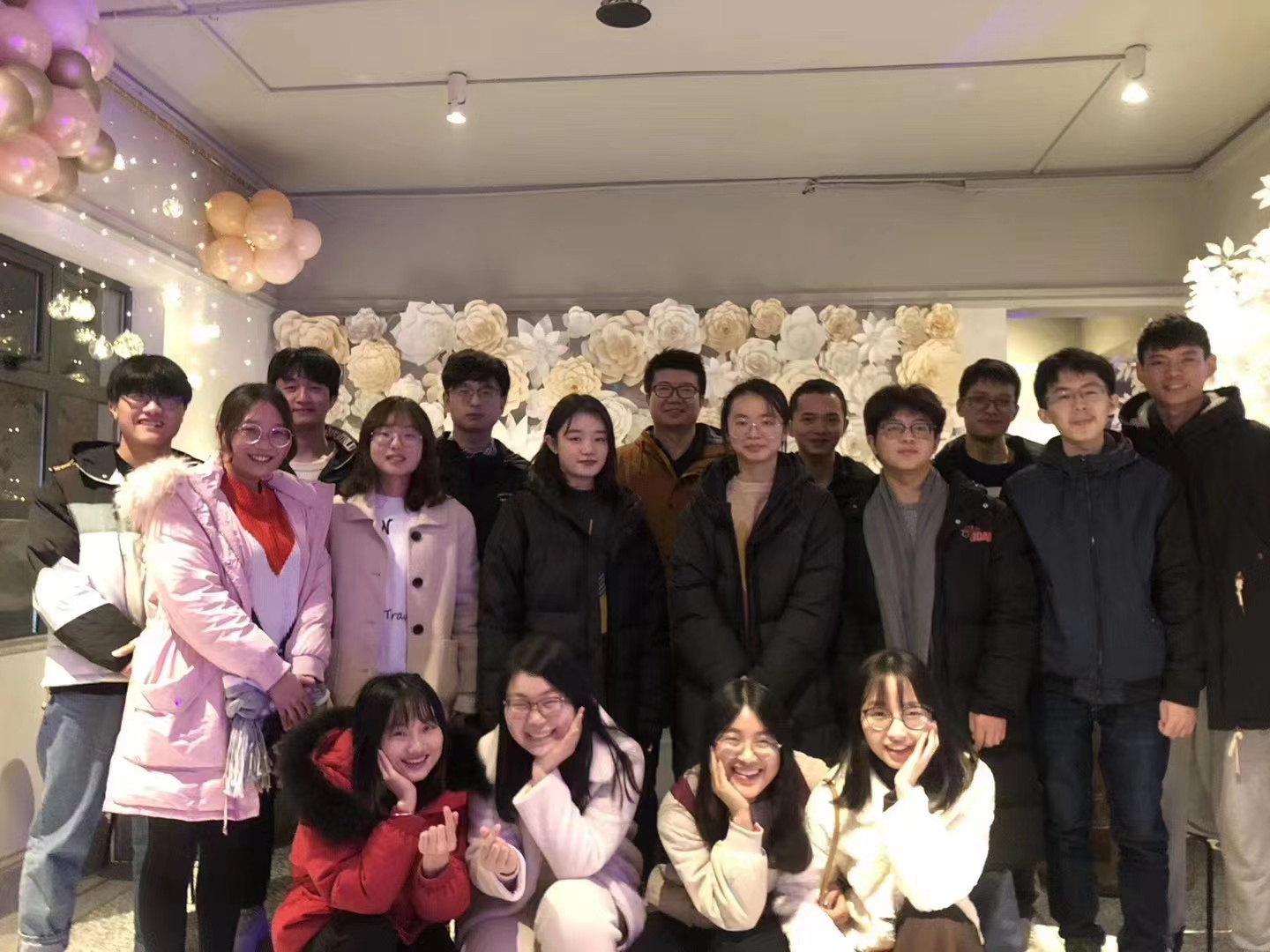 Oops! Something wrong has happened.