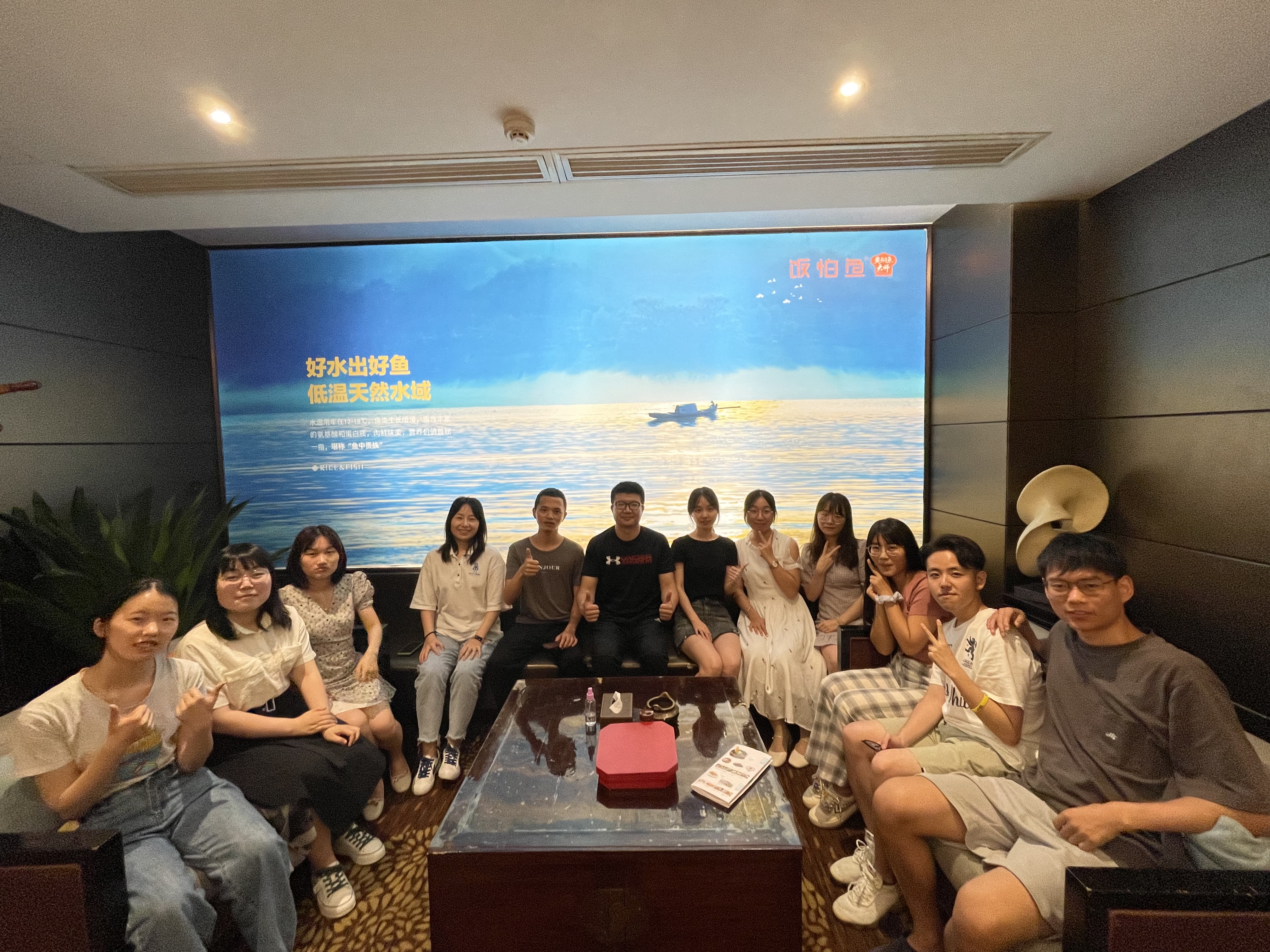 Oops! Something wrong has happened.